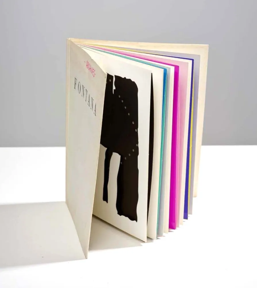 Múltiplo Fontana - Exposition Galerie Iolas