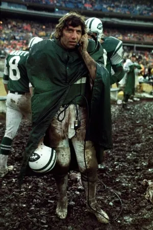 Fotografia Leifer - Joe Namath in the Mud