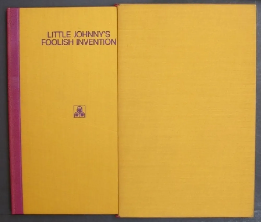 Livro Ilustrado Valentini - Little Johnny's Foolish Invention