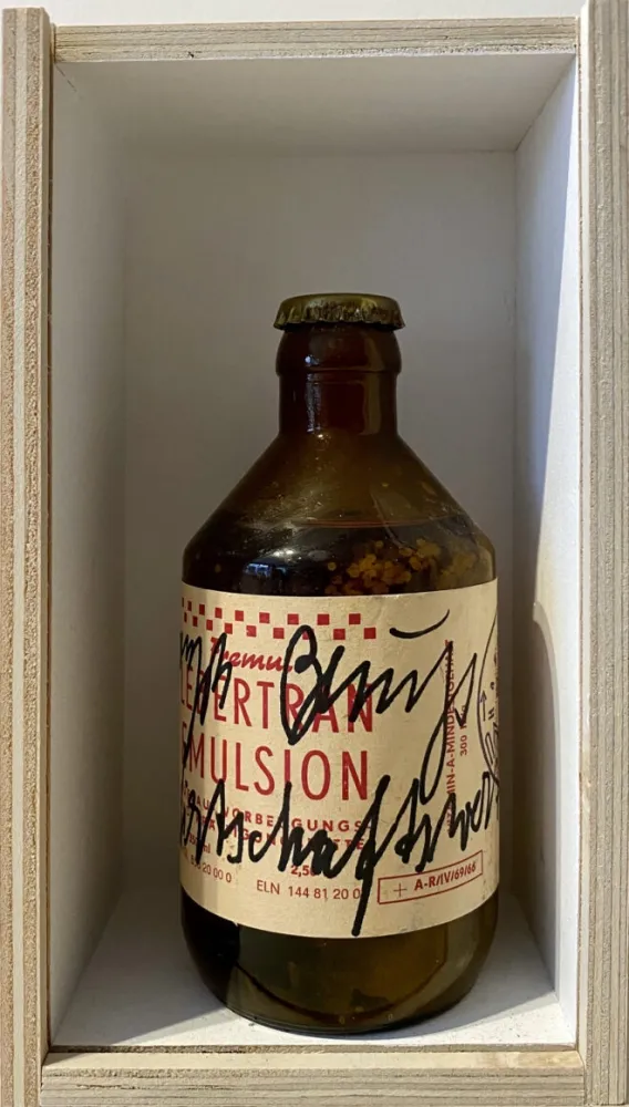 Sem Técnica Beuys - 1 Wirtschaftswerte / Lebertran emulsion