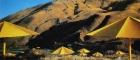 Múltiplo Christo - The Umbrellas, Japan-USA, 1984-91, California, USA Site