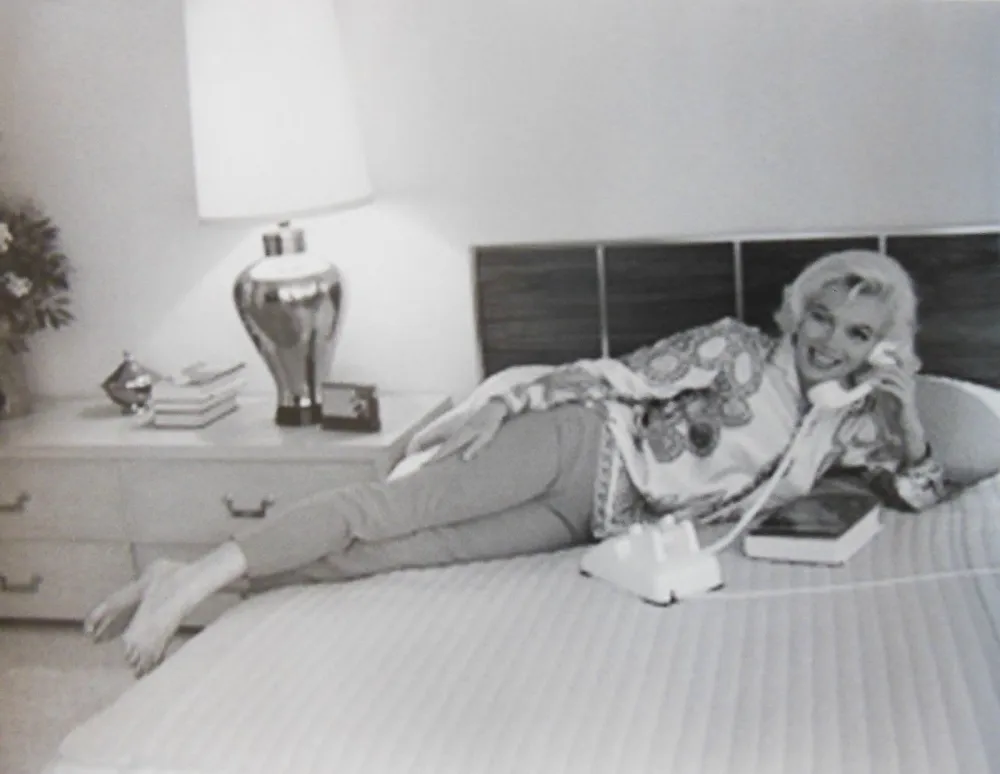 Fotografia De Dienes  - Marilyn Monroe. Au Lit
