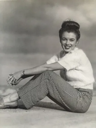 Fotografia De Dienes  - Marilyn nineteen (1945)