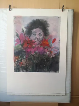 Gravura Dine - NANCY OUTSIDE IN JULY FLOWERS OF THE HOLY LAND (1979 )  GRAVURE SIGNEE ET JUSTIFIEE  AVEC REHAUTS DE COULEURS  EPREUVE UNIQUE sur arches creme  FORMAT 90 X  63 CM ENVIRON  RARE  CATALOGUE RAISONNE D OENCH & FEINBERG 61 P 89 