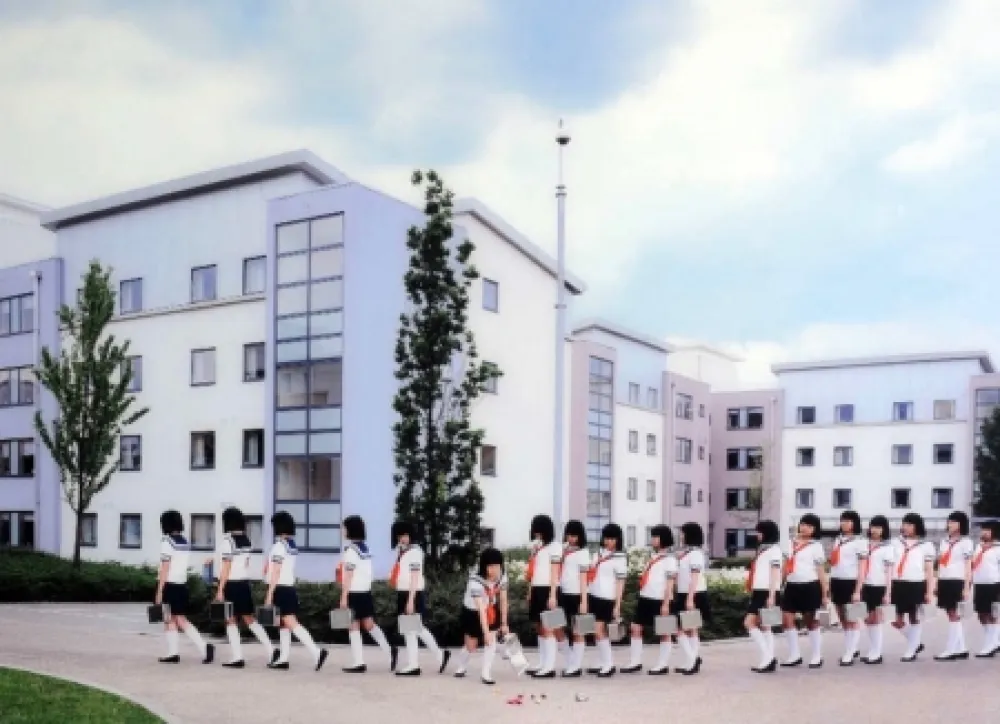 Fotografia Fullerton-Batten - Broken Lunchbox