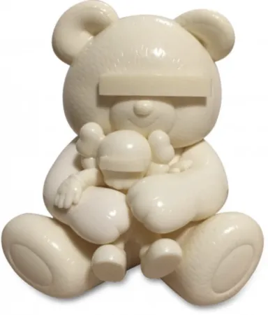 Múltiplo Kaws - Undercover Bear (white)
