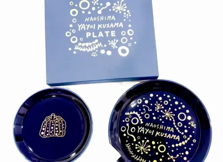 Cerâmica Kusama - A set of large and small ceramic plates (Naoshima-limited Edition)