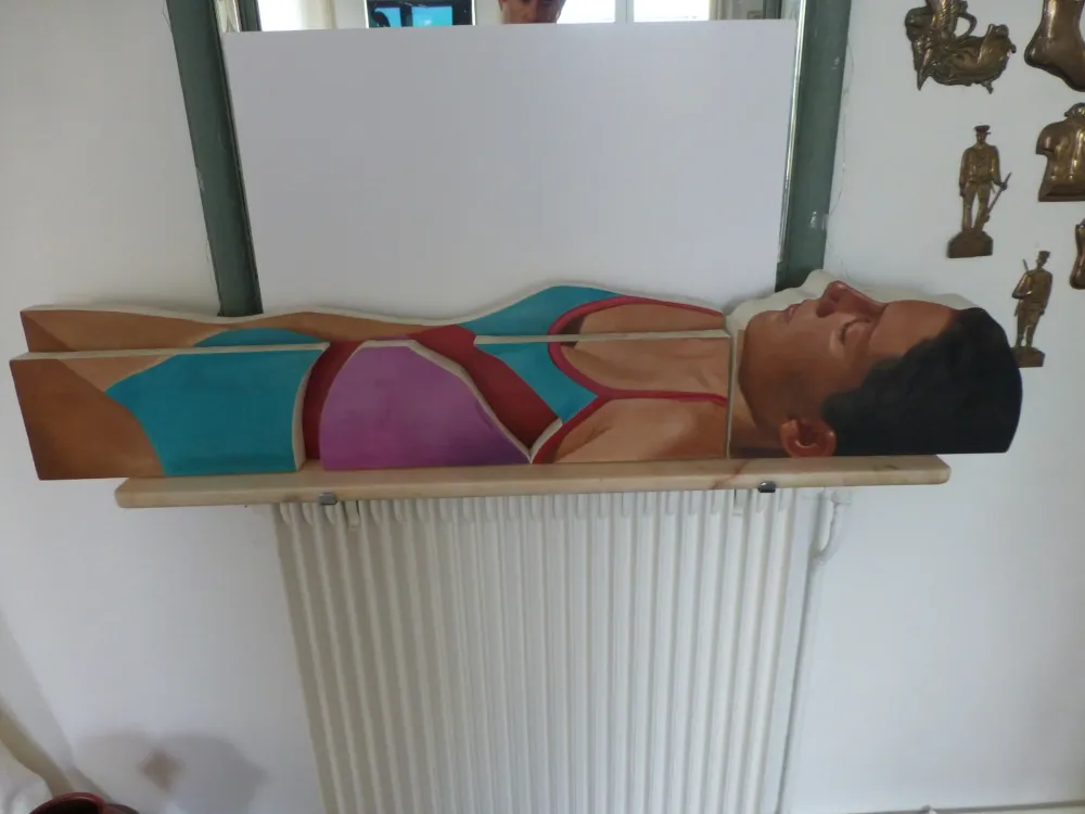 Sem Técnica Maddox - Femme allongée en maillot une pièce 