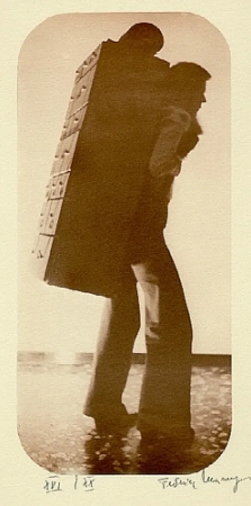 Livro Ilustrado Marangoni - Ricomposizione e vendita della memoria