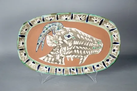 Cerâmica Picasso -  	Tete de chevre de profil (Goat's Head in Profile), 1952