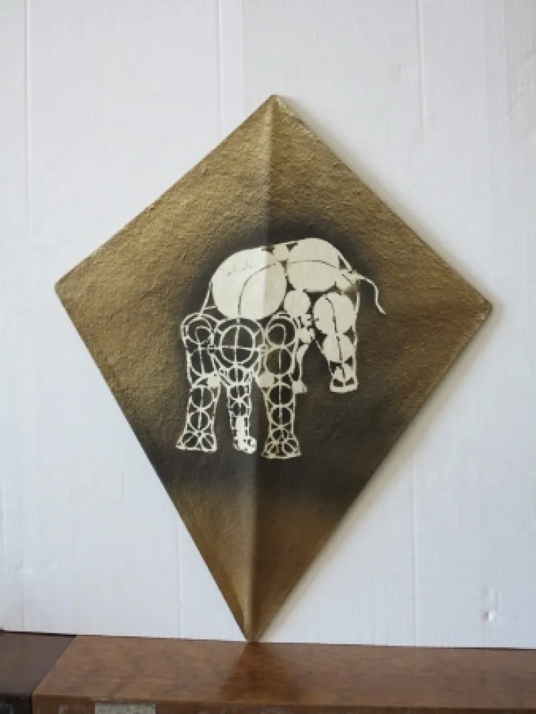 Talhe-Doce Toledo - Elephant kite II